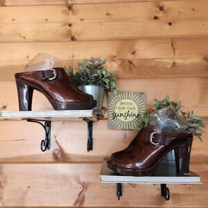 NURTURE Marry Brown Patent Leather Peep Toe Mule Clog Platform Heels Size 8.5 M
